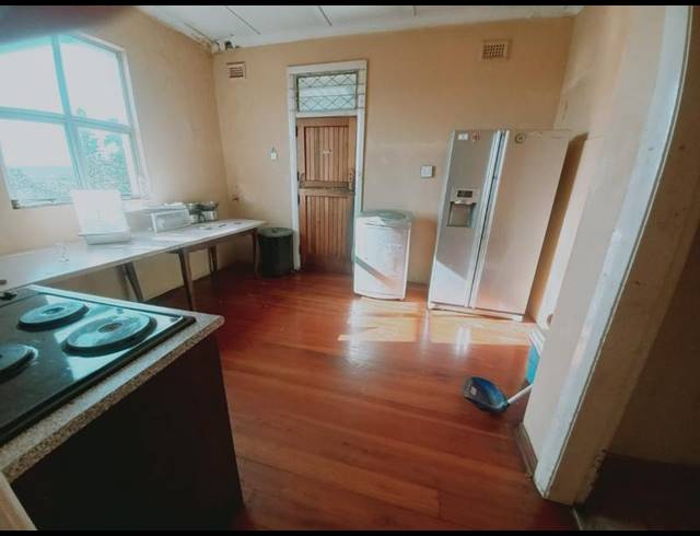 3 BEDROOM HOUSE FOR SALE IN BLUFF